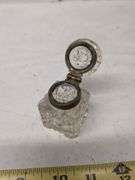 VINTAGE 2-1/2"T CRYSTAL INKWELL