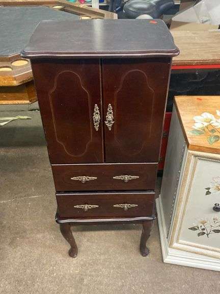 17W” x 40H” x 13D” WOODEN VANITY