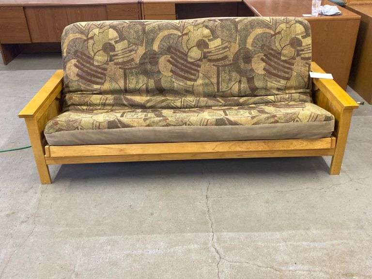 82W” x 31 1/2” FUTON COUCH
