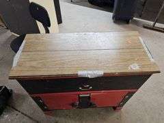 36 1/2” x 32” x 16” TOOLBENCH
