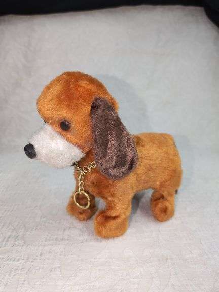VINTAGE BATTERY OPERATED CUTE SPANIEL TOY