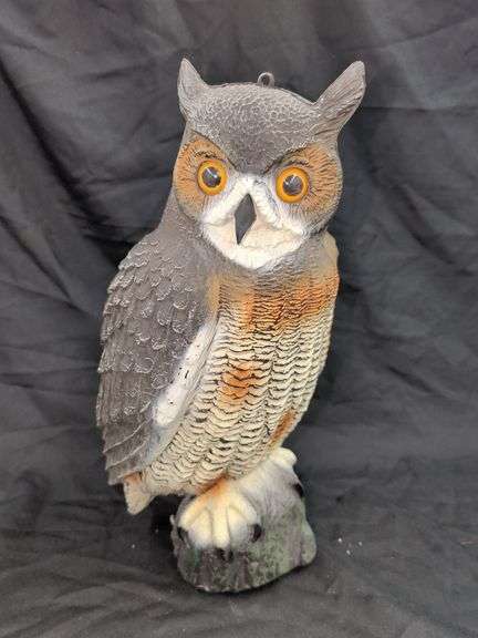 20" TALL OWL DECOY