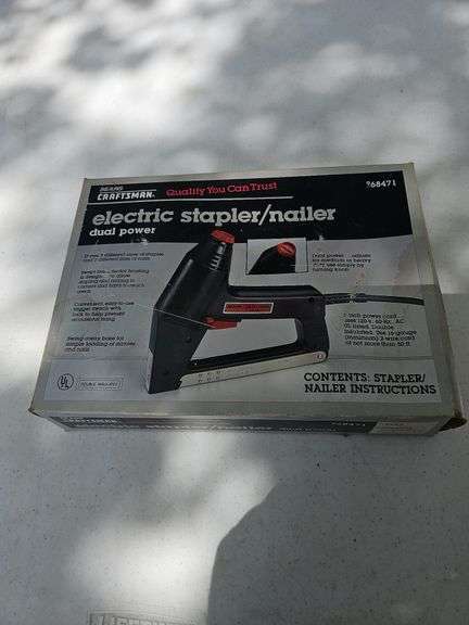 CRAFTSMAN ELECTRIC STAPLER