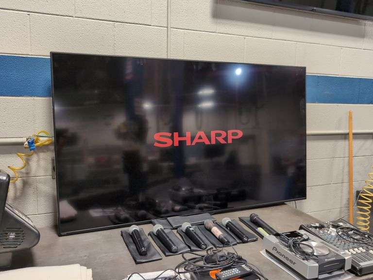 SHARP AQUOS 70" FLAT SCREEN TV (NO BASE) (STUCK ON POWER-ON SCREEN)