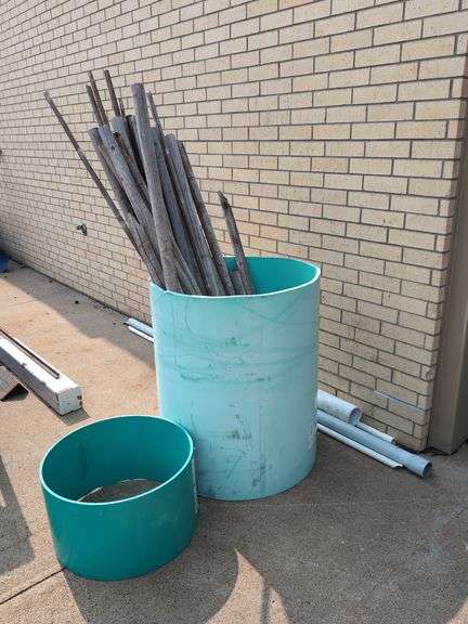 ASST'D PVC/WOOD POLES