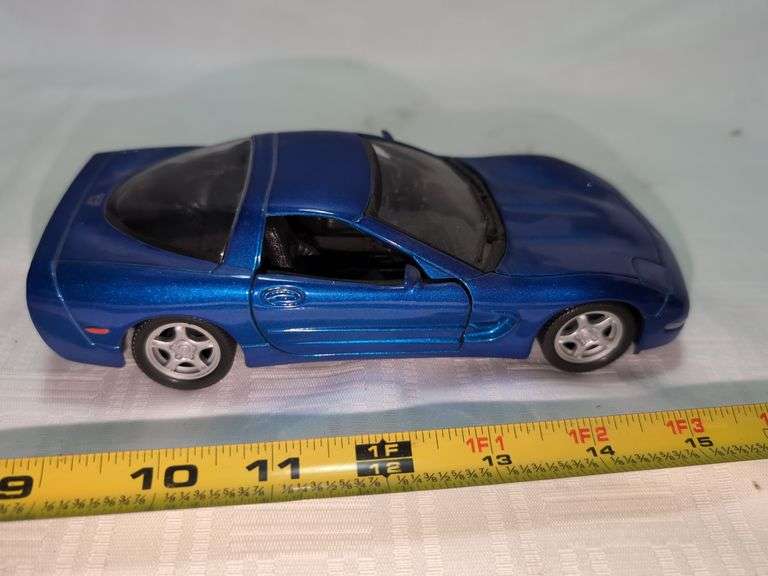 1999 CHEVROLET CORVETTE DIECAST CAR MODEL