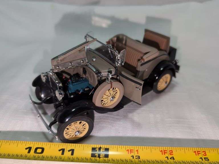 1931 FORD MODEL A DIECAST CAR MODEL