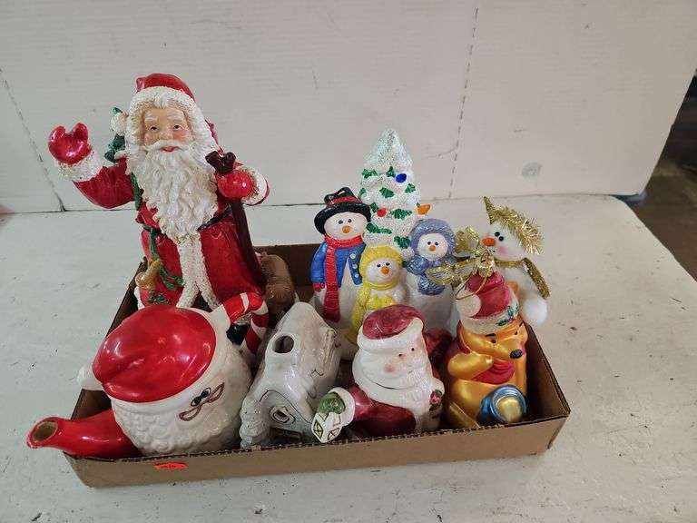 ASSORTED  CHRISTMAS DECOR