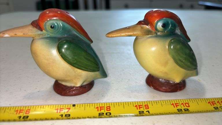 VINTAGE BIRD SALT & PEPPER SHAKERS