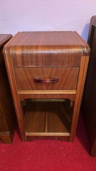 13” X 15” X 26.5”T 1 DRAWER NIGHT STAND