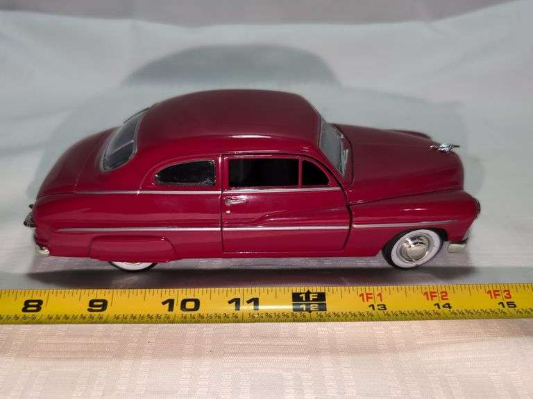 1949 MERCURY COUPE DIECAST CAR MODEL