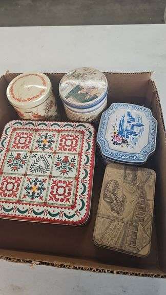 ASSORTED TINS
