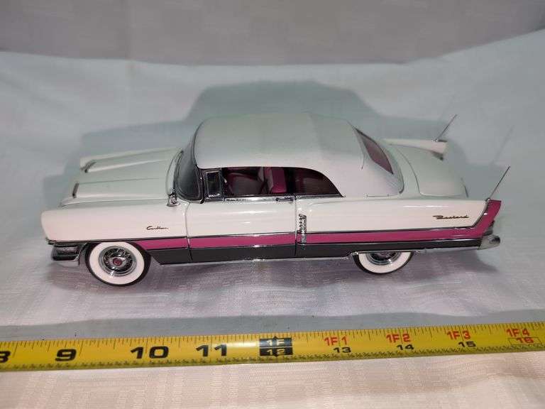 1955 PACKARD CARIBBEAN DIECAST CAR MODEL