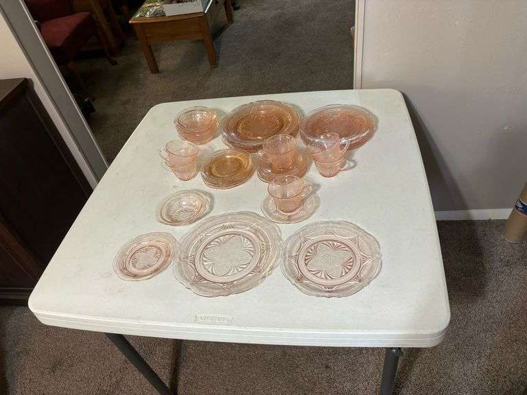 36 PIECE ROYAL LACE PINK DEPRESSION DISHES (6 PLACE SETTING)
