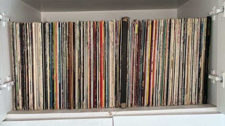ASSORTED RECORD ALBUMS