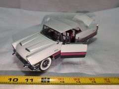 1955 PACKARD CARIBBEAN DIECAST CAR MODEL