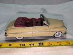 1949 MERCURY CONVERTIBLE DIECAST CAR MODEL