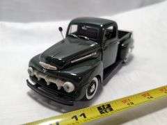 1954 FORD F-1 DIECAST PICKUP TRUCK MODEL