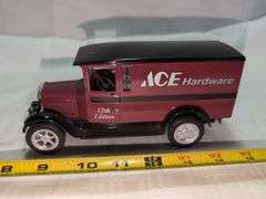 1927 GRAHAM BROTHERS DIECAST DELIVERY TRUCK MODEL