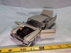 1958 PLYMOUTH FURY DIECAST CAR MODEL