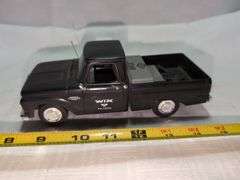 1966 FORD F100 DIECAST PICKUP TRUCK MODEL BANK