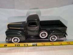 1942 FORD DIECAST PICKUP TRUCK MODEL