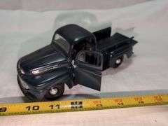 1948 FORD F-1 DIECAST PICKUP TRUCK MODEL
