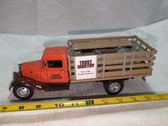1934 FORD DIECAST TRUCK MODEL BANK