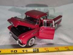 1967 CHEVROLET CAMEO DIECAST PICKUP TRUCK MODEL
