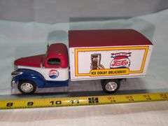 1942 CHEVROLET 1-1/2-TON DIECAST BOX TRUCK MODEL BANK