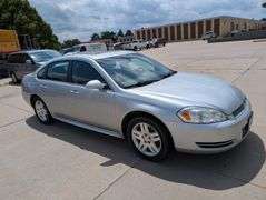 2013 CHEVROLET IMPALA 4-DOOR SEDAN (SHOWING: 104,274 MILES)