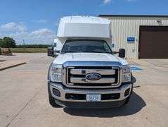 2011 FORD F-550 SUPER DUTY 22-PASSENGER DIESEL BUS (SHOWING: 139,729 MILES)