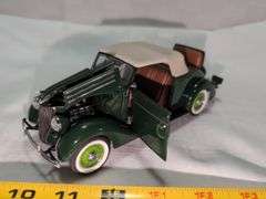 1936 FORD DIECAST CAR MODEL