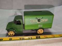 1926 MACK BULLDOG DIECAST FREIGHT TRUCK MODEL BANK