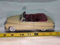 1949 MERCURY CONVERTIBLE DIECAST CAR MODEL