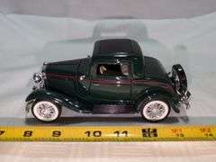 1932 FORD 3-WINDOW COUPE DIECAST CAR MODEL