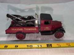 1931 HAWKEYE DIECAST WRECKER TRUCK MODEL BANK