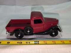 1937 FORD DIECAST PICKUP TRUCK MODEL