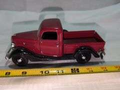 1937 FORD DIECAST PICKUP TRUCK MODEL