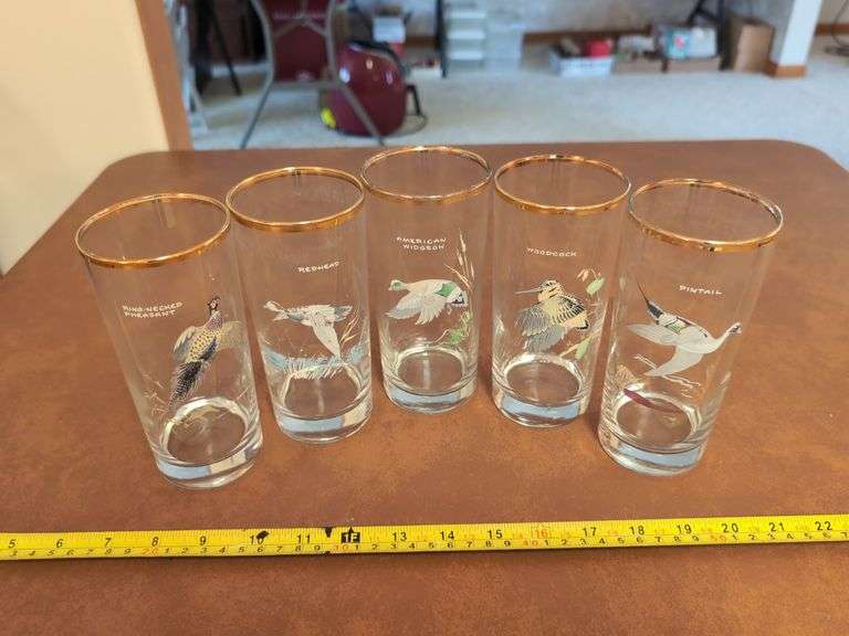 Birds Singing Words Cocktail Glass Set