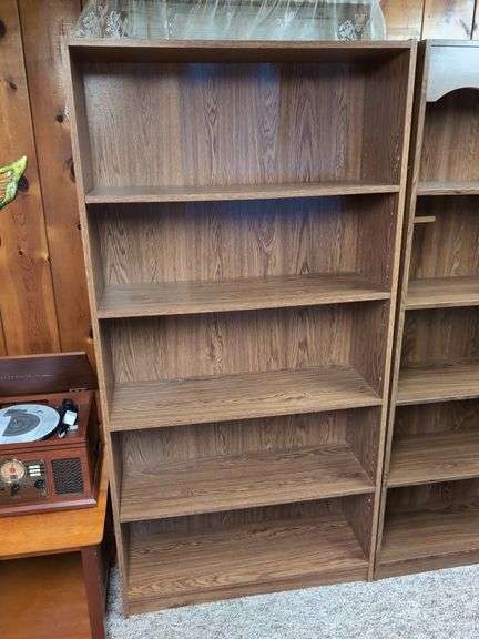 (B) BOOKSHELF (12" X 36" X 72" TALL)