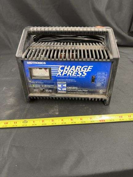 MIDTRONICS CHARGE 75AMP BATTERY CHARGER - Isabell Auction