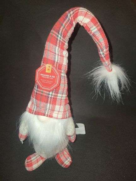(O) BALSAM & FIR, RUSTIC HOLIDAY COLLECTION GNOME - Isabell Auction