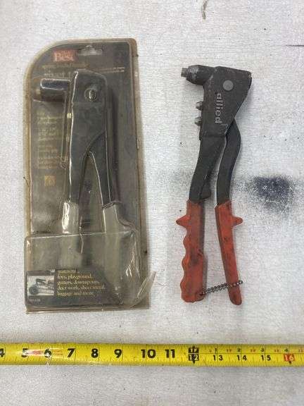 RIVET TOOLS - Isabell Auction