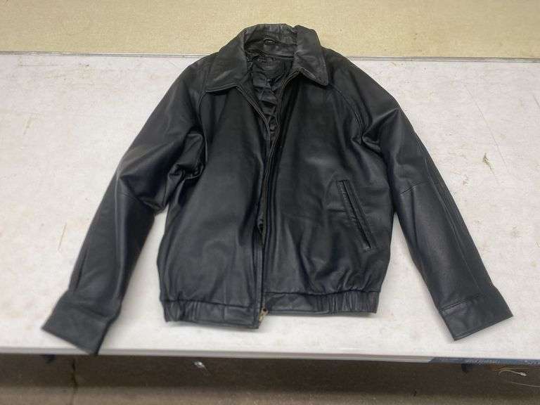 ST. JOHN’s BAY SIZE XXL LEATHER JACKET Isabell Auction
