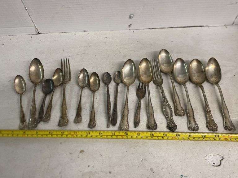 14.5 OZ. OF ASSORTED STERLING SILVER FLATWARE