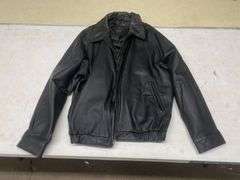 ST. JOHN’s BAY SIZE XXL LEATHER JACKET - Isabell Auction