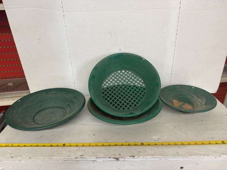 PANNING EQUIPMENT