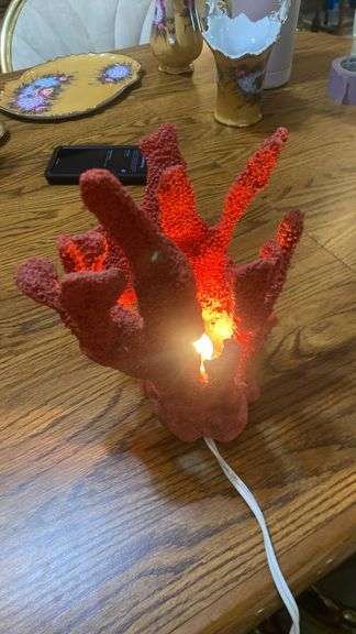 (DR) 9 1/2” CORAL STYLE LAMP