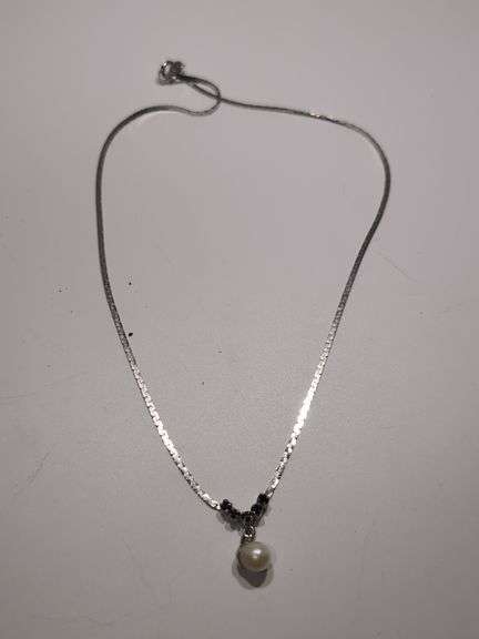STERLING SILVER NECKLACE WITH STONES